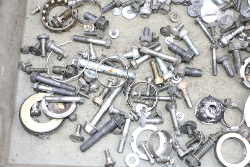 photo de VITI SUZUKI DL V STROM 1000 (2002 - 2007) - Altra angolazione