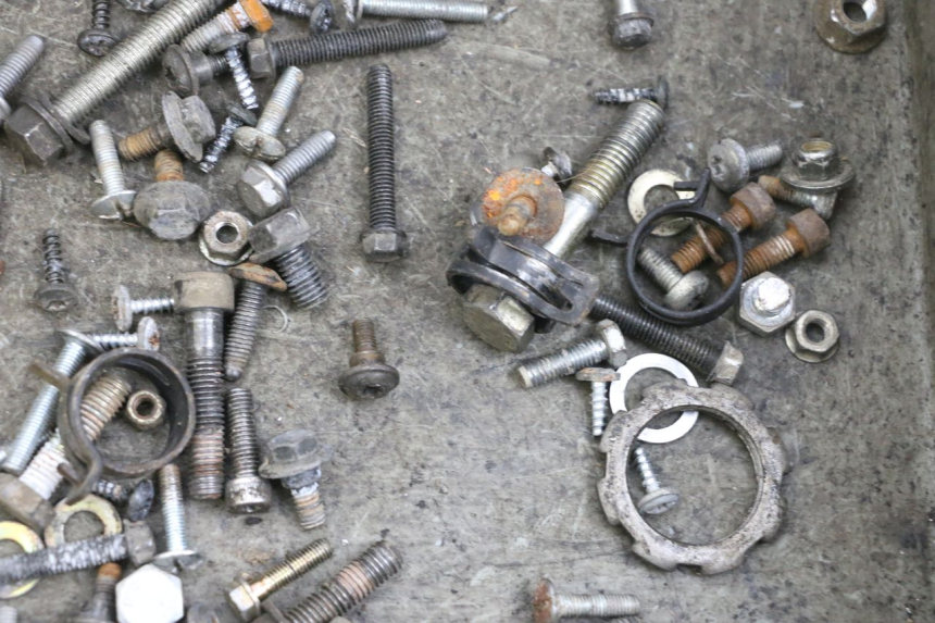 photo de SAC VITI BULLONE PEUGEOT ELYSEO 125 (1999 - 2004) - Vista d'insieme del prodotto