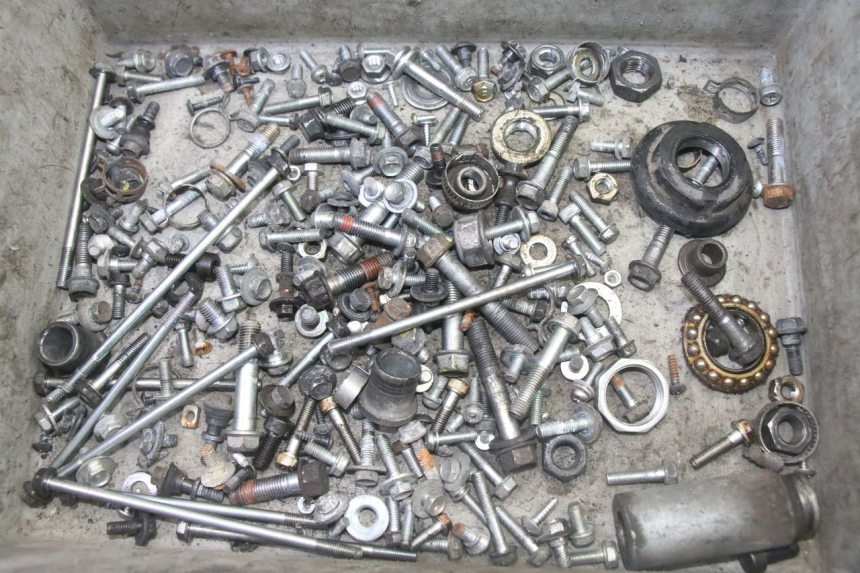 photo de SAC VITI BULLONE HONDA FES S-WING SWING ABS 125 (2007 - 2015) - Vista principale