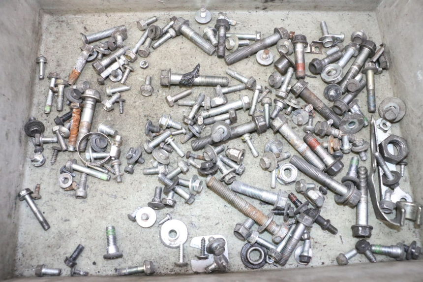 photo de SAC VITI BULLONE HONDA FES S-WING SWING ABS 125 (2007 - 2015) - Vista principale