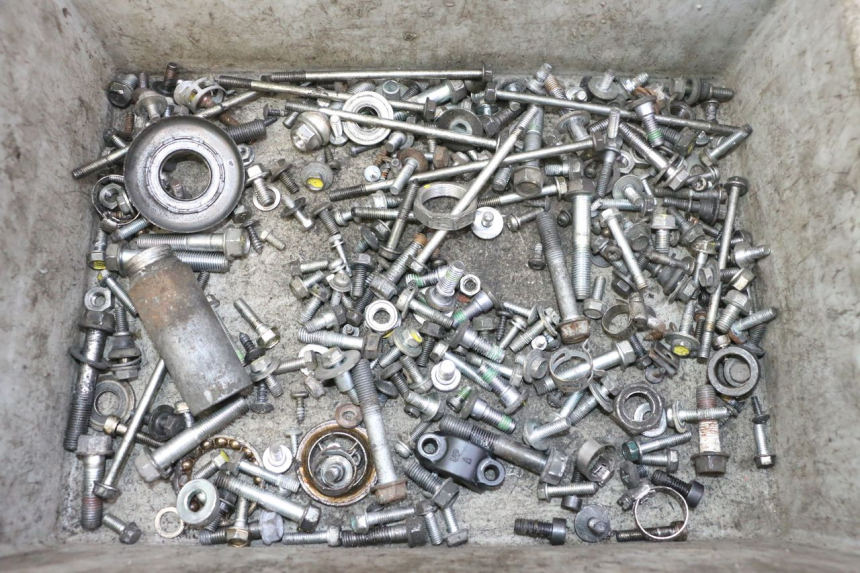 photo de SAC VITI BULLONE HONDA FES S-WING SWING ABS 125 (2007 - 2015) - Vista principale