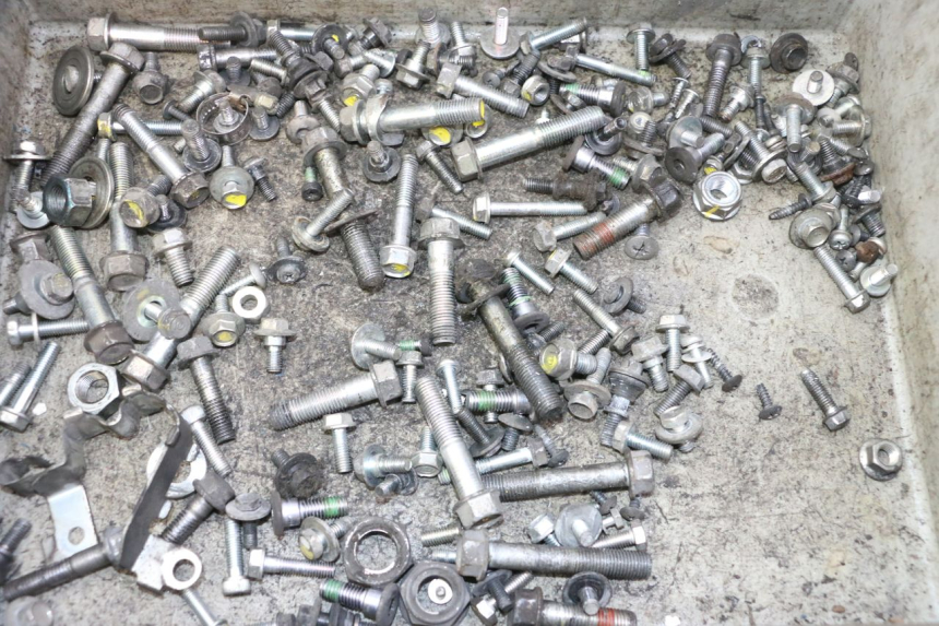 photo de SAC VITI BULLONE HONDA FES S-WING SWING ABS 125 (2007 - 2015) - Dettaglio del componente