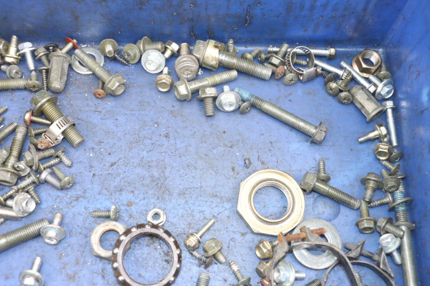 photo de SAC VITI BULLONE SYM FIDDLE 3 III 125 (2014 - 2020) - Altra angolazione