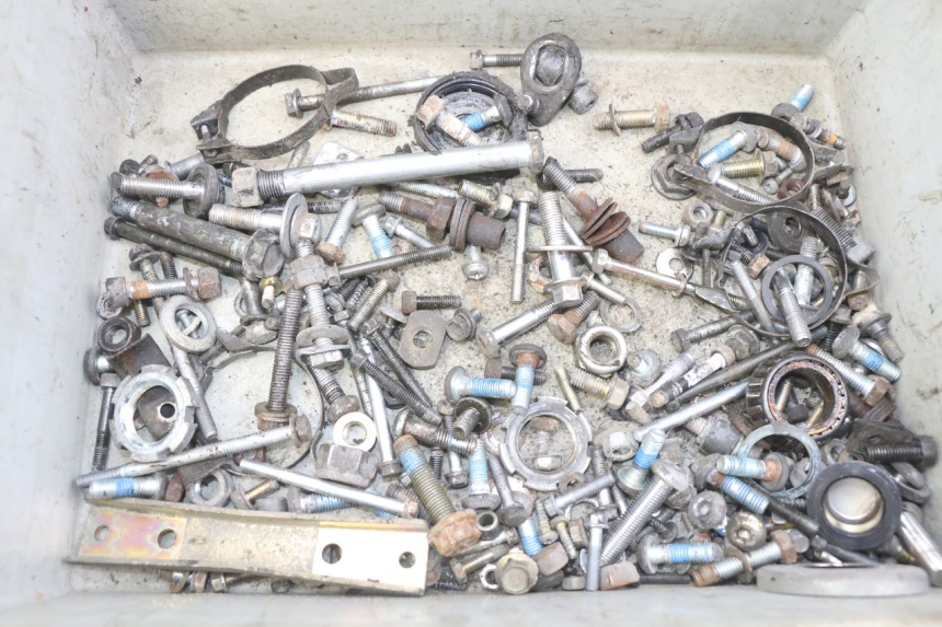 photo de SAC VITI BULLONE YAMAHA FJ 3CX 1200 (1986 - 1996) - Dettaglio del componente