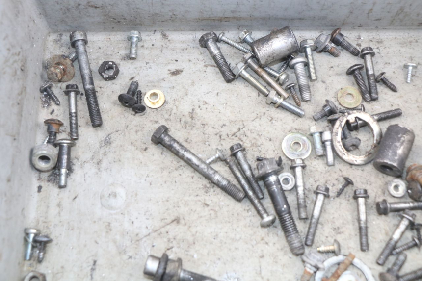 photo de SAC VITI BULLONERIA PIAGGIO FLY 2T 50 (2004 - 2017) - Altra angolazione