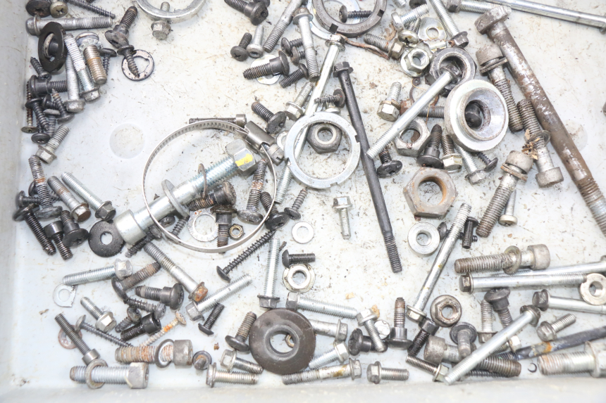 photo de SAC VITI BULLONERIA PIAGGIO FLY IE 125 (2012 - 2017) - Altra angolazione