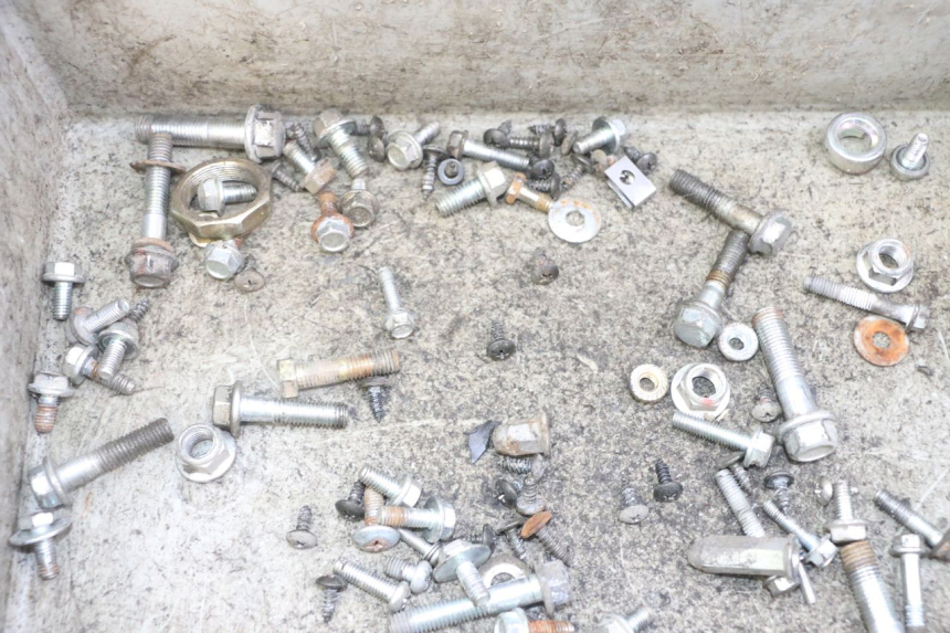 photo de VITI VENESI FLY RETRO 4T 50 (2020 - 2025) - Zoom sullo stato d'uso