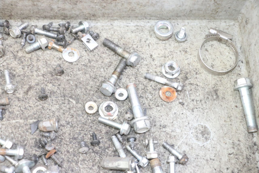 photo de VITI VENESI FLY RETRO 4T 50 (2020 - 2025) - Altra angolazione