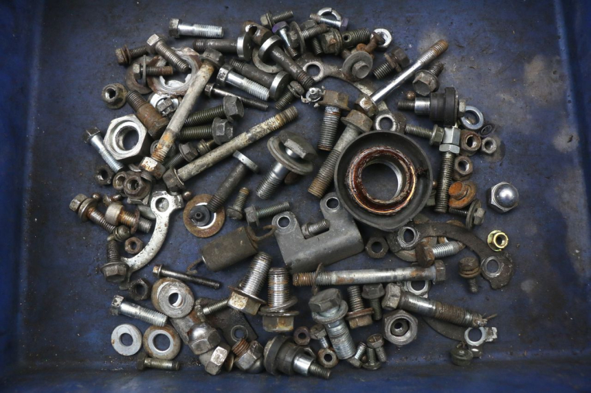 photo de VITI SUZUKI GN 125 (1997 - 2000) - Vista principale