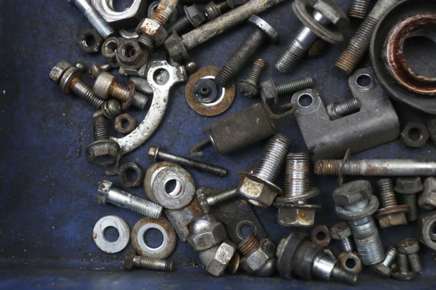 photo de VITI SUZUKI GN 125 (1997 - 2000) - Altra angolazione