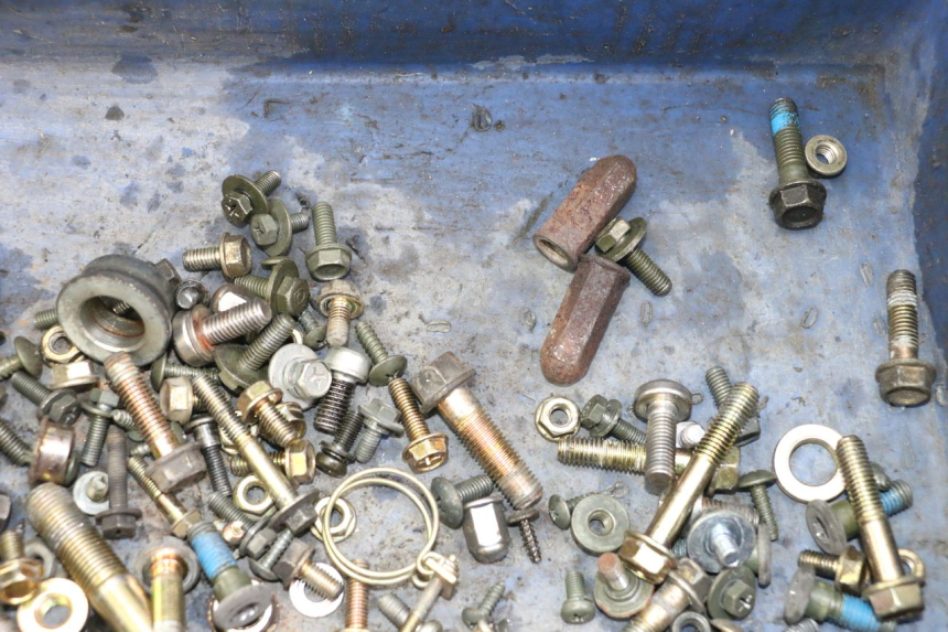 photo de VITI KYMCO GRAND DINK 125 (2008 - 2014) - Altra angolazione