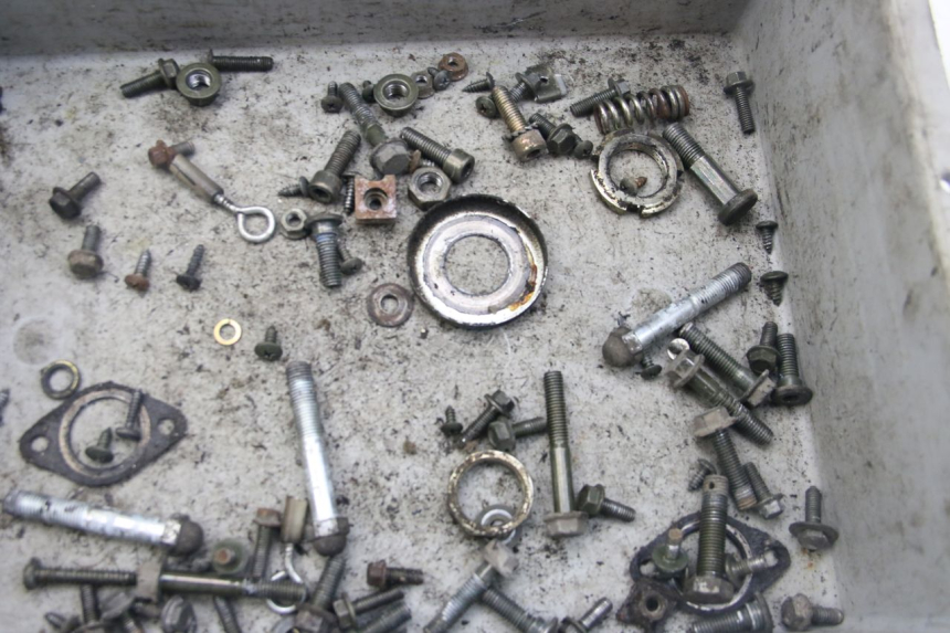 photo de SAC VITI BULLONE TNT MOTOR GRIDO 2T 50 (2010 - 2019) - Dettaglio del componente