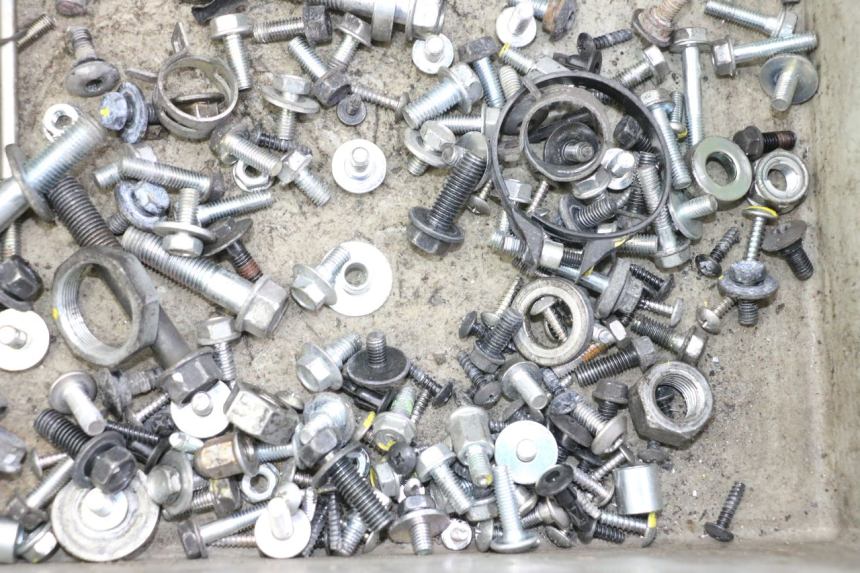 photo de VITI HONDA FORZA 125 (2021 - 2025) - Altra angolazione