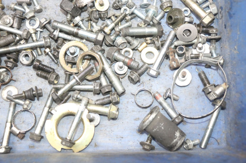 photo de VITI HONDA NES AROBASE 125 (2000 - 2003) - Primo piano tecnico