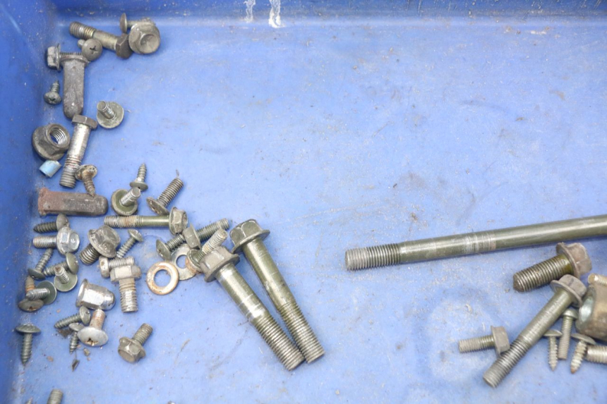 photo de SAC VITI BULLONI HAOTIAN HT125T-2 125 - Altra angolazione