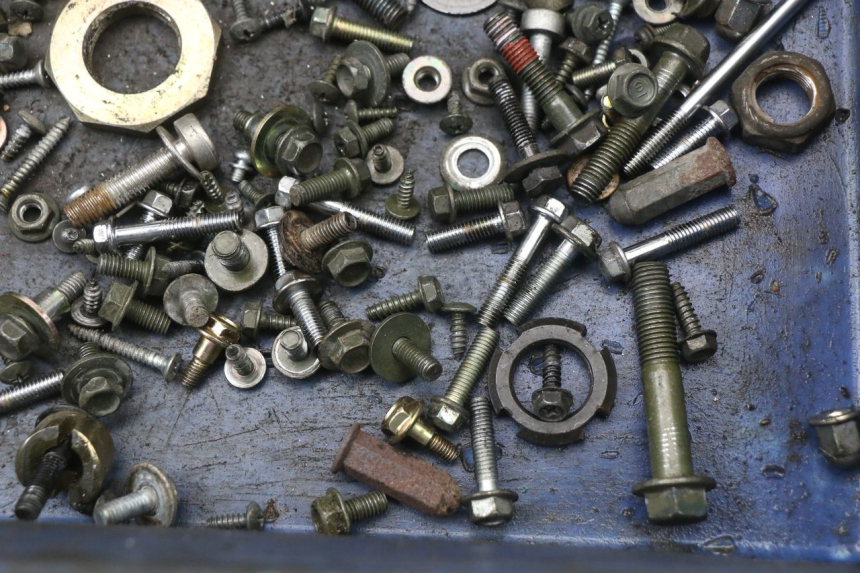 photo de SAC VITI BULLONI SYM JET 14 4T 50 (2018 - 2022) - Zoom sullo stato d'uso