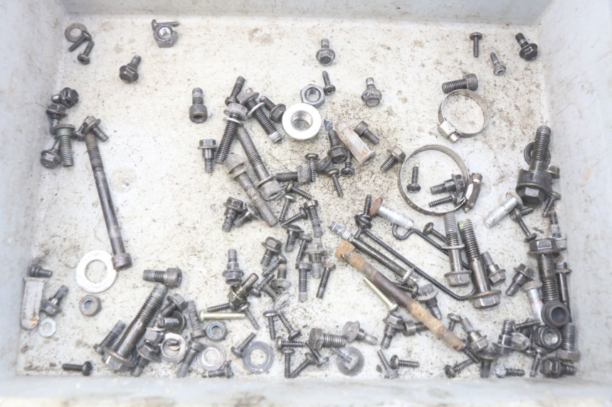 photo de SAC VITI BULLONE PEUGEOT KISBEE 2T 50 (2010 - 2017) - Dettaglio del componente