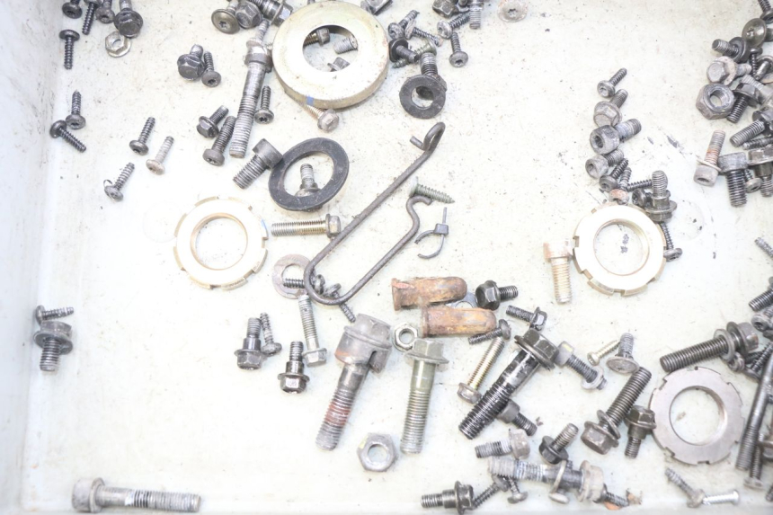 photo de SAC VITI BULLONE PEUGEOT KISBEE 2T 50 (2010 - 2017) - Zoom sullo stato d'uso