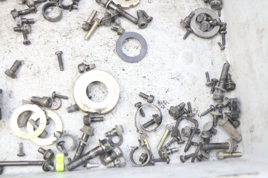 photo de SAC VITI BULLONE PEUGEOT KISBEE 2T 50 (2010 - 2017) - Zoom sullo stato d'uso