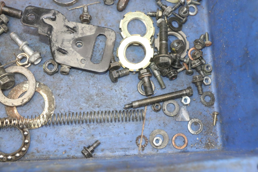 photo de SAC VITI BULLONE PEUGEOT KISBEE 2T 50 (2010 - 2017) - Dettaglio del componente