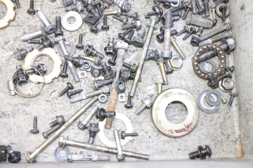 photo de SAC VITI BULLONE PEUGEOT KISBEE 2T 50 (2010 - 2017) - Altra angolazione