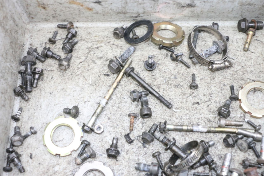 photo de SAC VITI BULLONE PEUGEOT KISBEE 2T 50 (2010 - 2017) - Zoom sullo stato d'uso