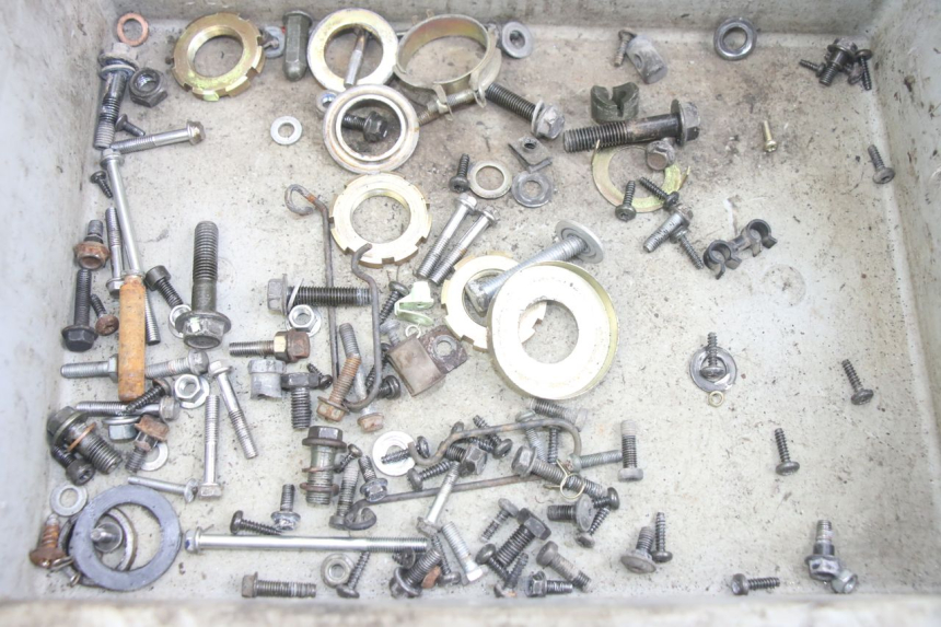 photo de SAC VITI BULLONE PEUGEOT KISBEE 4T 50 (2010 - 2017) - Dettaglio del componente