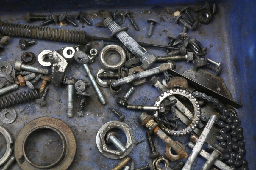 photo de VITI RENAULT KOURANOS 125 (2001 - 2004) - Zoom sullo stato d'uso