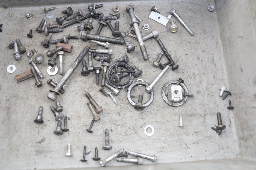 photo de SACCHETTO VITI VITE PIAGGIO LIBERTY 4T 50 (2009 - 2015) - Dettaglio del componente