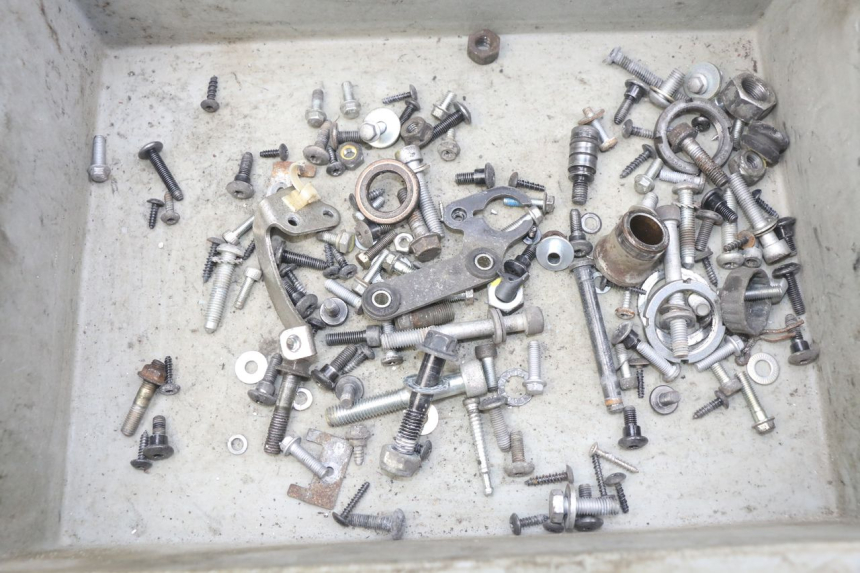 photo de SAC VITI BULLONE PIAGGIO LIBERTY IGET S 125 (2016 - 2020) - Dettaglio del componente