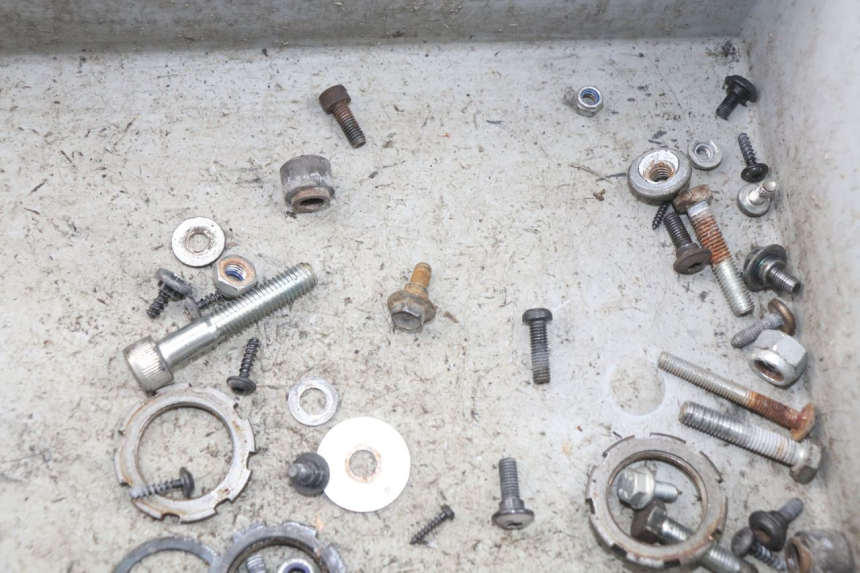 photo de SAC VITI BULLONE PEUGEOT LUDIX 50 (2008 - 2017) - Zoom sullo stato d'uso