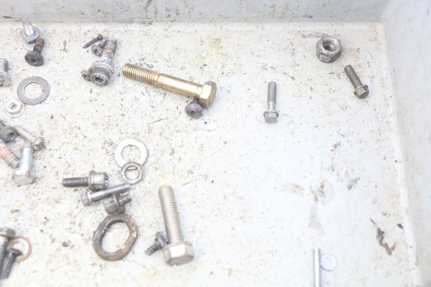 photo de SAC VITI BULLONE PEUGEOT LUDIX 50 (2005 - 2007) - Altra angolazione