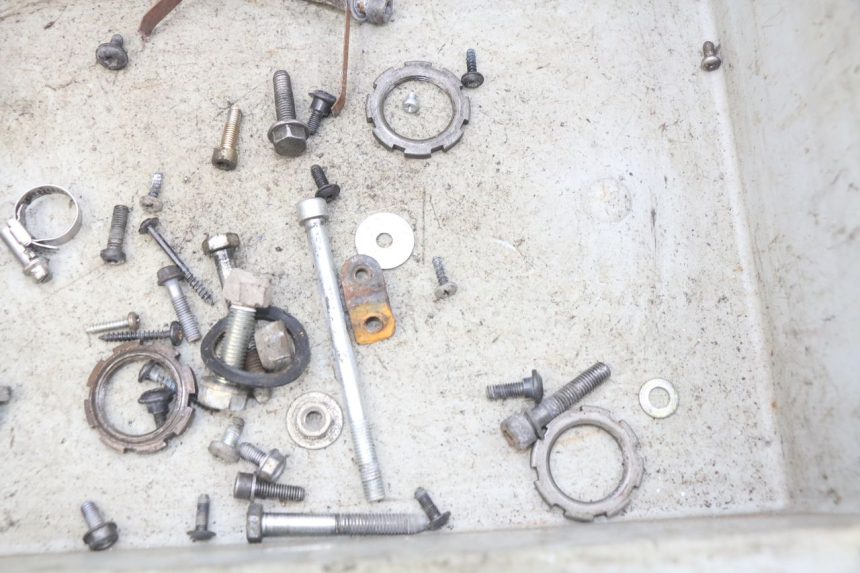 photo de SAC VITI BULLONE PEUGEOT LUDIX 50 (2008 - 2017) - Dettaglio del componente