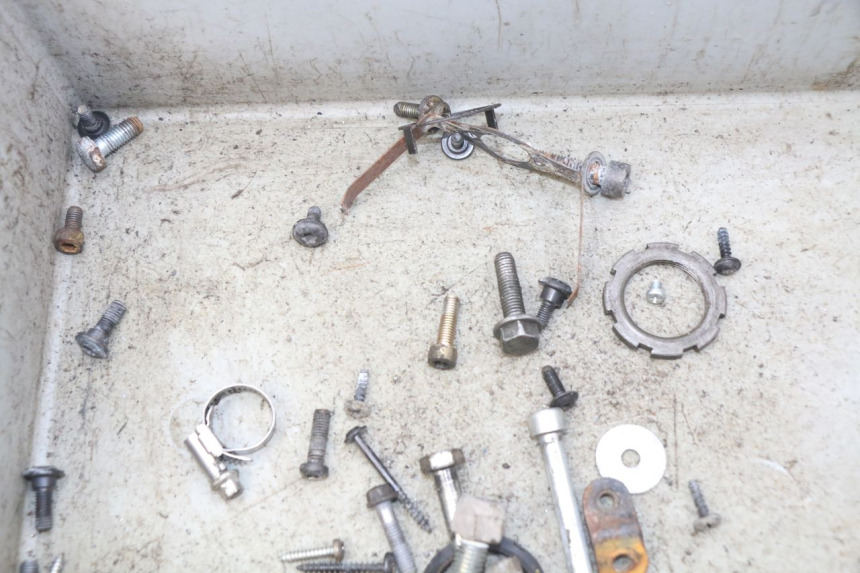 photo de SAC VITI BULLONE PEUGEOT LUDIX 50 (2008 - 2017) - Altra angolazione