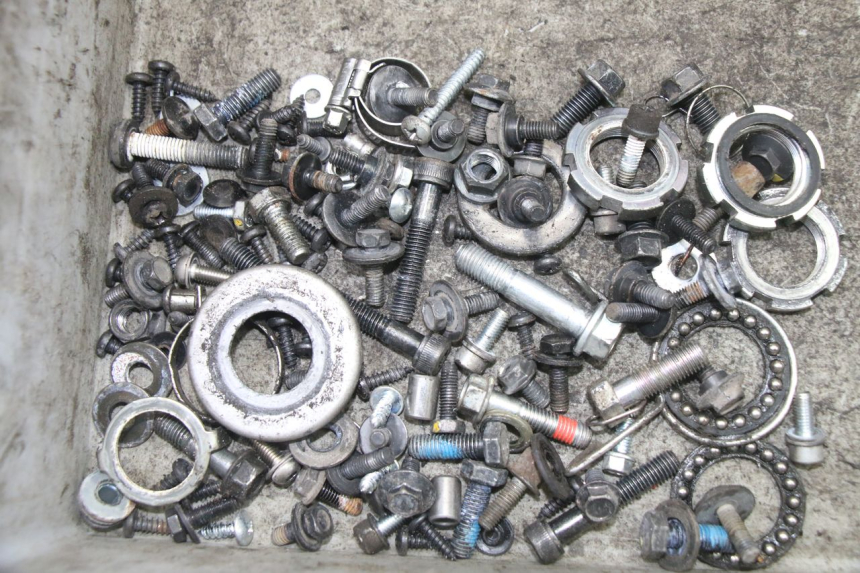 photo de SAC VITI VITE MBK OVETTO ONE 2T 50 (2013 - 2017) - Vista principale