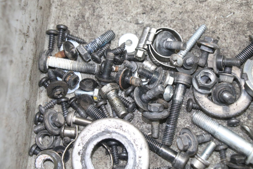 photo de SAC VITI VITE MBK OVETTO ONE 2T 50 (2013 - 2017) - Dettaglio del componente