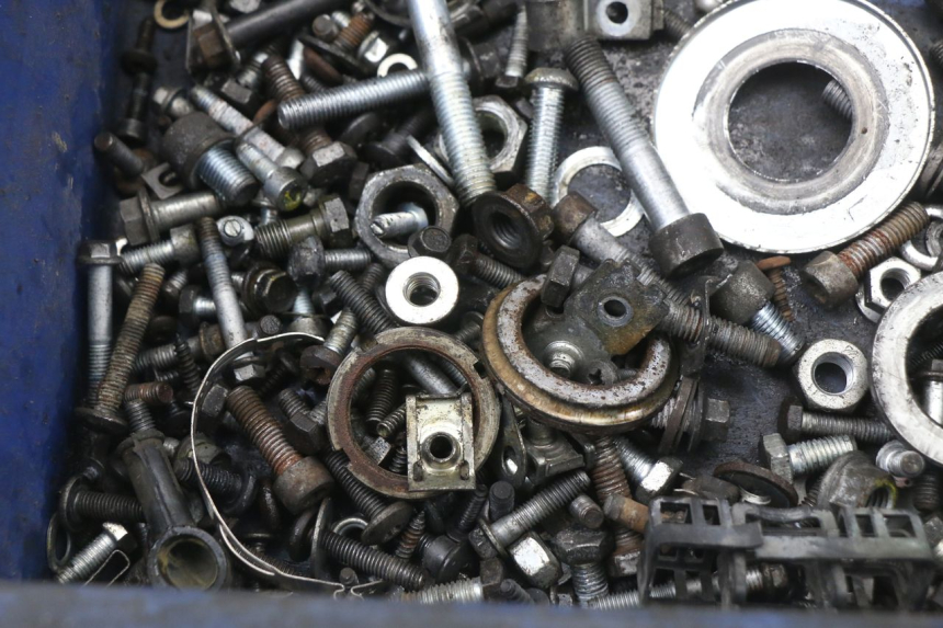 photo de SAC VITI VITE PIAGGIO MP3 LT 400 (2007 - 2012) - Dettaglio del componente