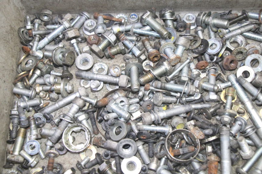 photo de SAC VITI VITE PIAGGIO MP3 LT 400 (2007 - 2012) - Dettaglio del componente