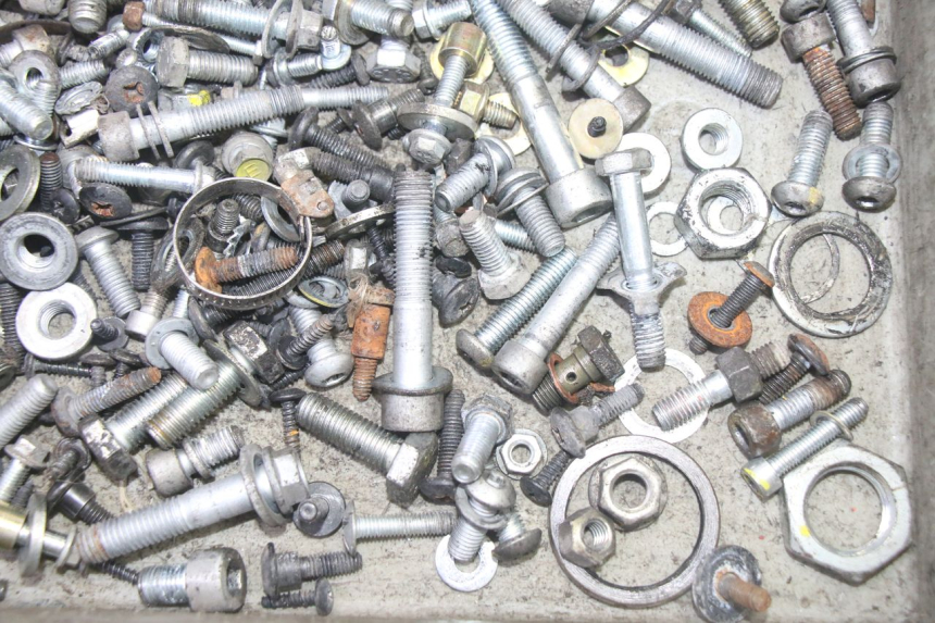 photo de SAC VITI VITE PIAGGIO MP3 LT 400 (2007 - 2012) - Primo piano tecnico