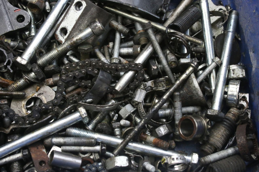 photo de SAC VITI BULLONI PIAGGIO MP3 RL 250 (2006 - 2010) - Zoom sullo stato d'uso