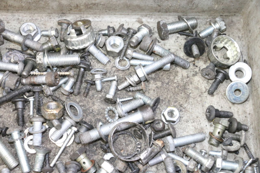 photo de VITI PIAGGIO MP3 125 (2006 - 2014) - Primo piano tecnico