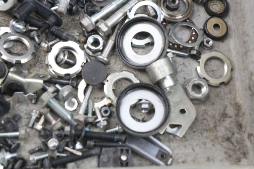 photo de SACCHETTO VITI VITE MBK MW TRYPTIK 125 (2017 - 2022) - Zoom sullo stato d'uso