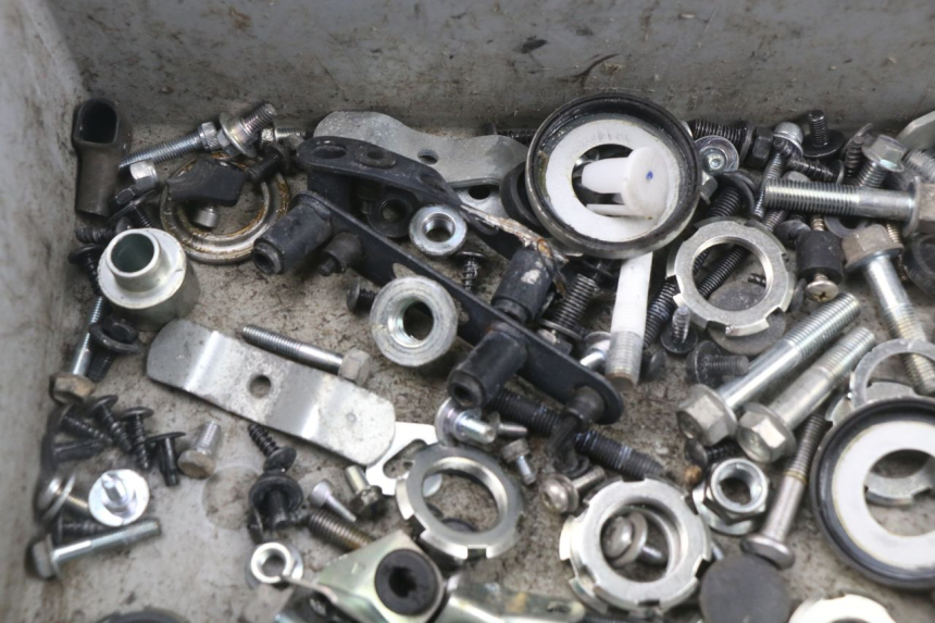 photo de SACCHETTO VITI VITE MBK MW TRYPTIK 125 (2017 - 2022) - Primo piano tecnico