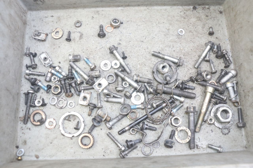 photo de SAC VITI BULLONE PIAGGIO NEW TYPHOON 50 (2018 - 2021) - Vista principale