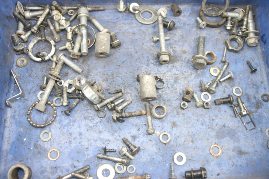 photo de SAC VITI BULLONE PIAGGIO NEW TYPHOON 50 (2018 - 2021) - Dettaglio del componente