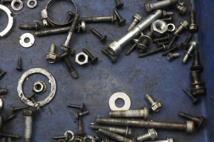 photo de SAC VITI BULLONE PIAGGIO NEW TYPHOON 50 (2018 - 2021) - Primo piano tecnico