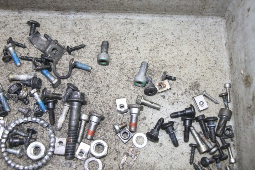 photo de VITI PIAGGIO NRG POWER PUREJET 50 (2018 - 2021) - Zoom sullo stato d'uso