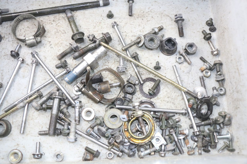 photo de SAC VITI BULLONE SYM ORBIT 2 4T 50 (2008 - 2017) - Dettaglio del componente