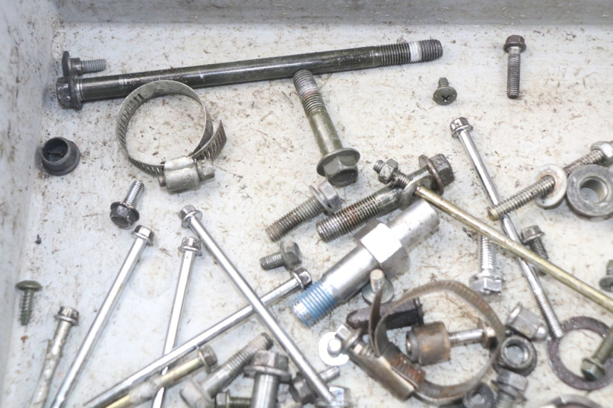 photo de SAC VITI BULLONE SYM ORBIT 2 4T 50 (2008 - 2017) - Altra angolazione