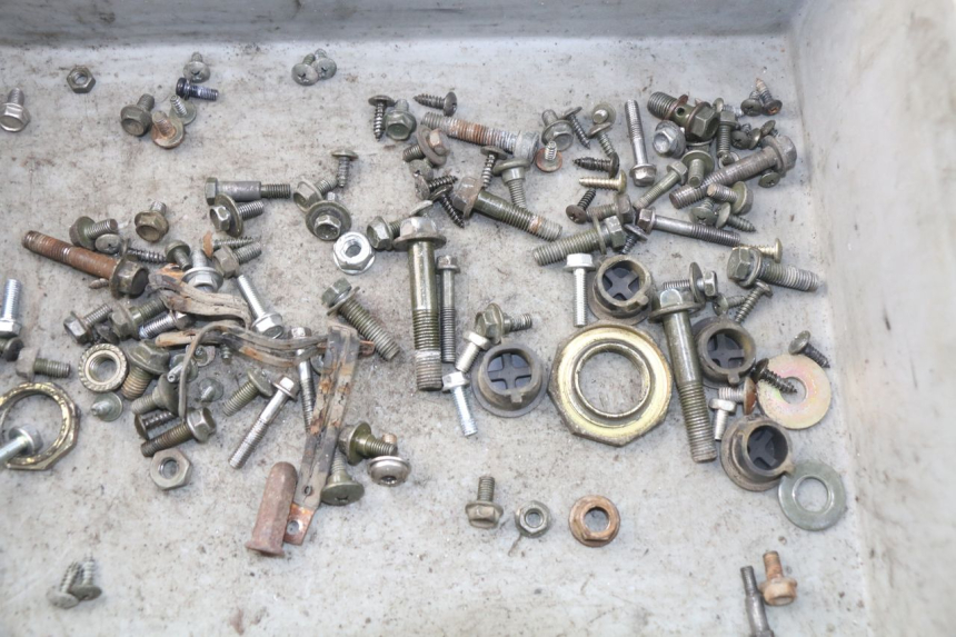 photo de SAC VITI BULLONE SYM ORBIT 2 4T 50 (2008 - 2017) - Dettaglio del componente